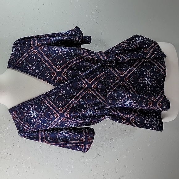 Pink Rose Blue Blouse Size Large - Picture 1 of 8